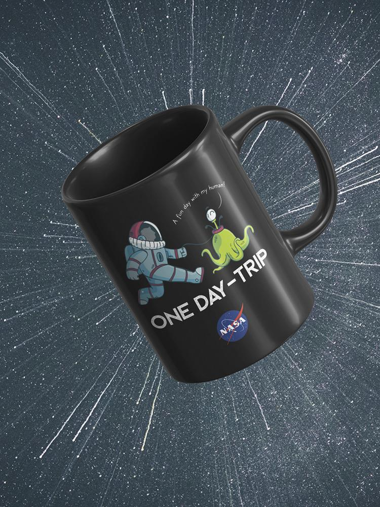 Nasa Astronaut W Pet Alien Mug -NASA Designs