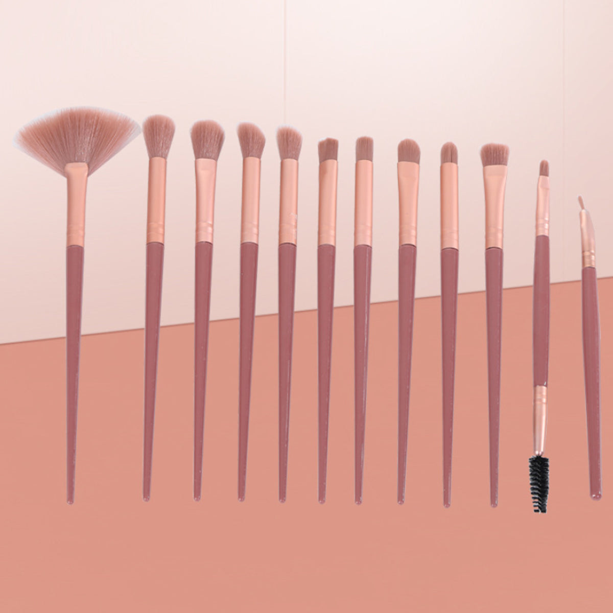 Studio Style 12 in 1 MakeUp Brush