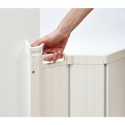 Guard Me Auto Retractable Safety Gate, 36", White