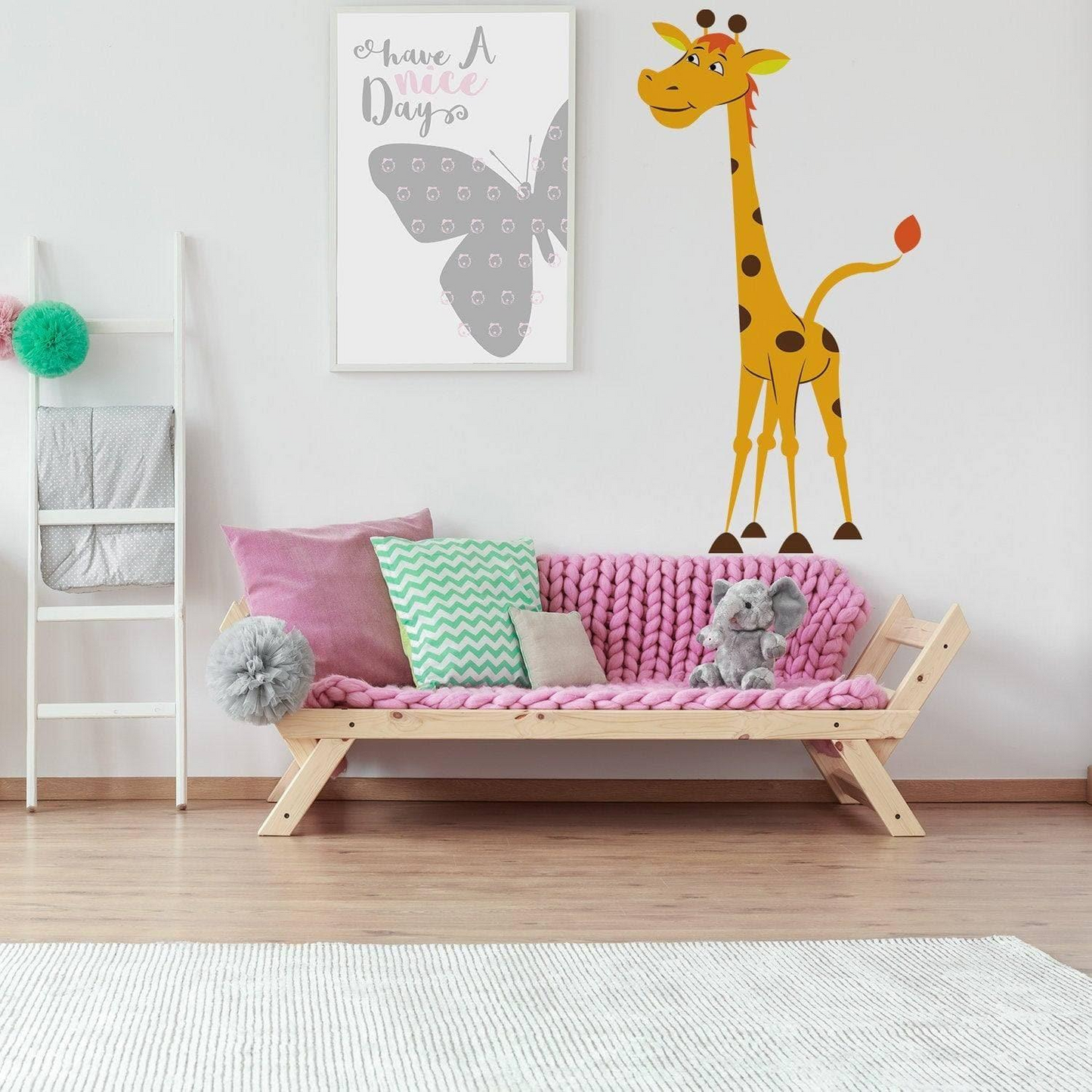 Adorable Giraffe Wall Decal Sticker for Kids - Cute Animal Themed Wall Decor