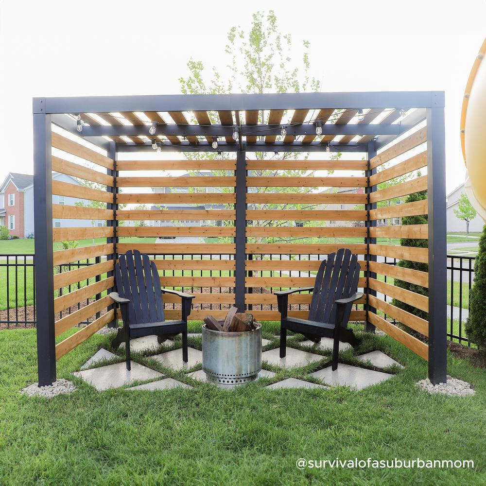 Sunjoy Lynngrove 10 x 6 ft Small Space Pergola