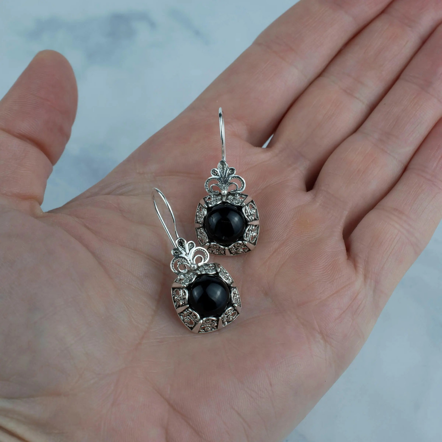 Filigree Art Black Onyx Gemstone Women Silver Drop Earrings