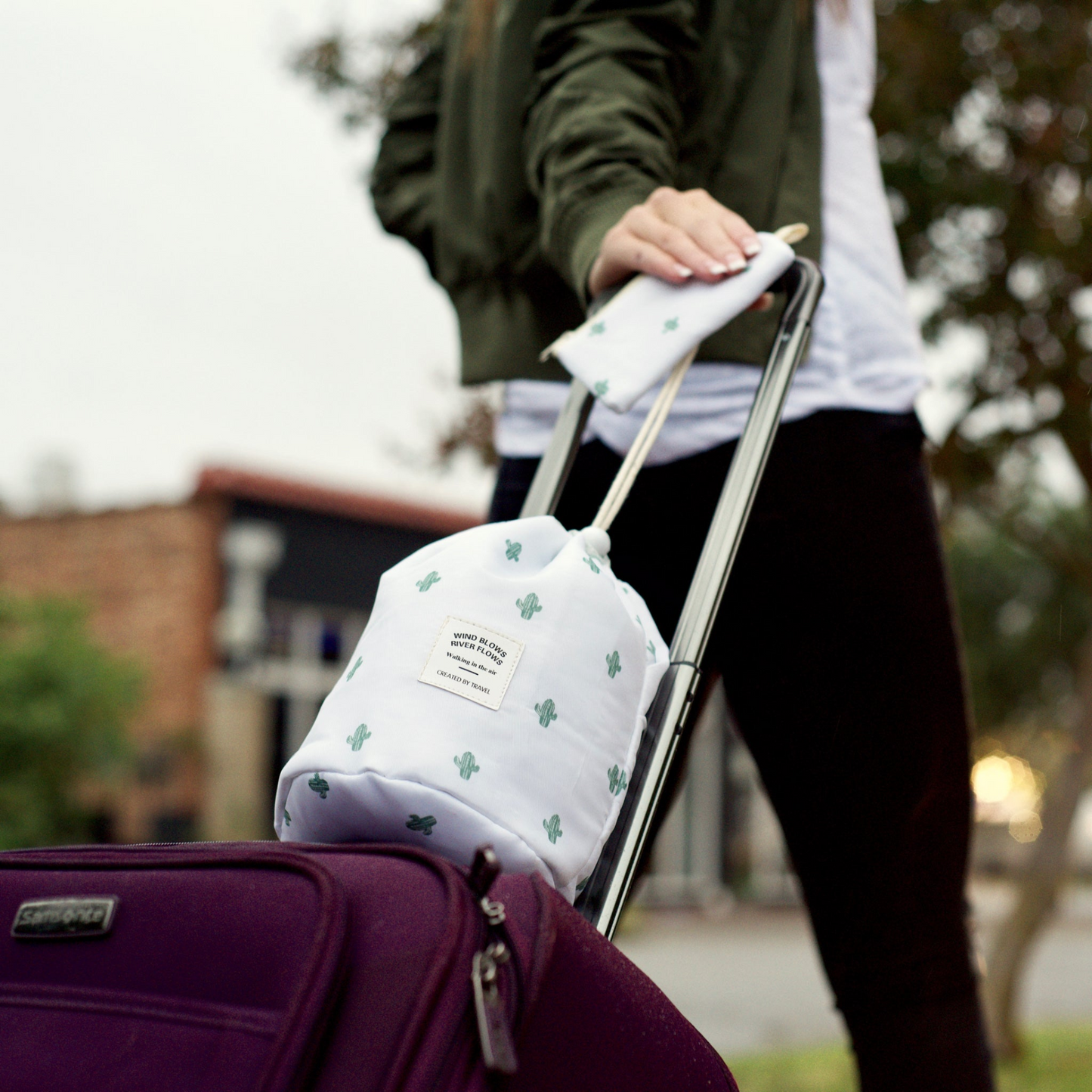 Portable Cosmetic Bags